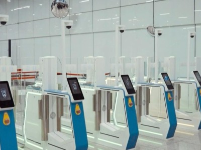 Астана әуежайында автоматты гейттер іске қосылды: шекарадан өту 20 секундты алады (ВИДЕО)