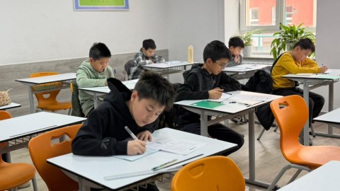 Жас математиктер жарысы: Астанада мыңнан астам оқушы халықаралық FEMO олимпиадасына қатысты