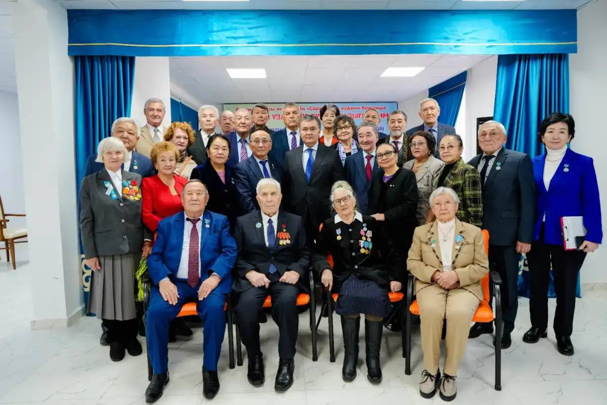 Жеңіс Қасымбек астаналық зейнеткерлерді құттықтады