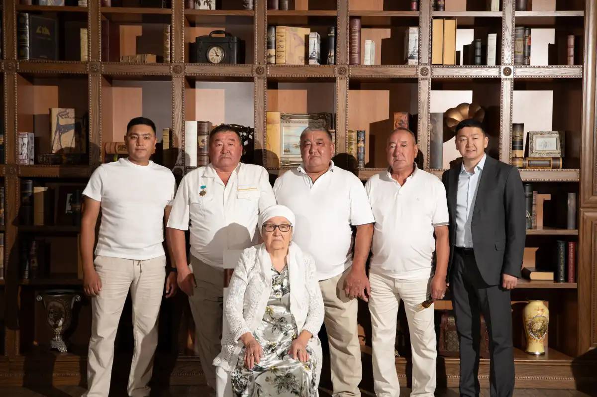 Бурлиновтар – 178 жылдық еңбек өтілі бар астаналық теміржолшылар әулеті