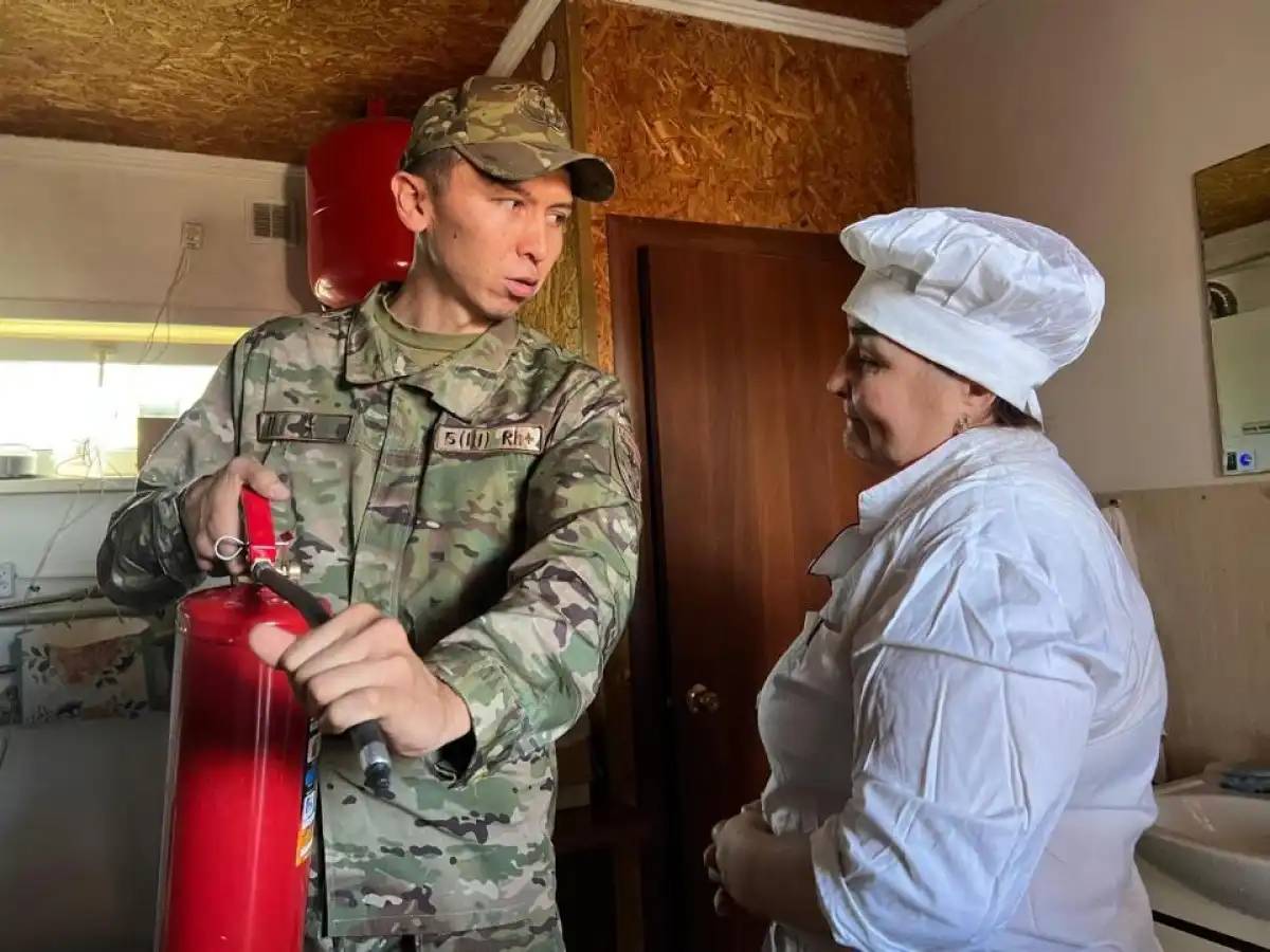 Елордада құтқарушылар өрт қауіпсіздігі бойынша акциялар өткізді