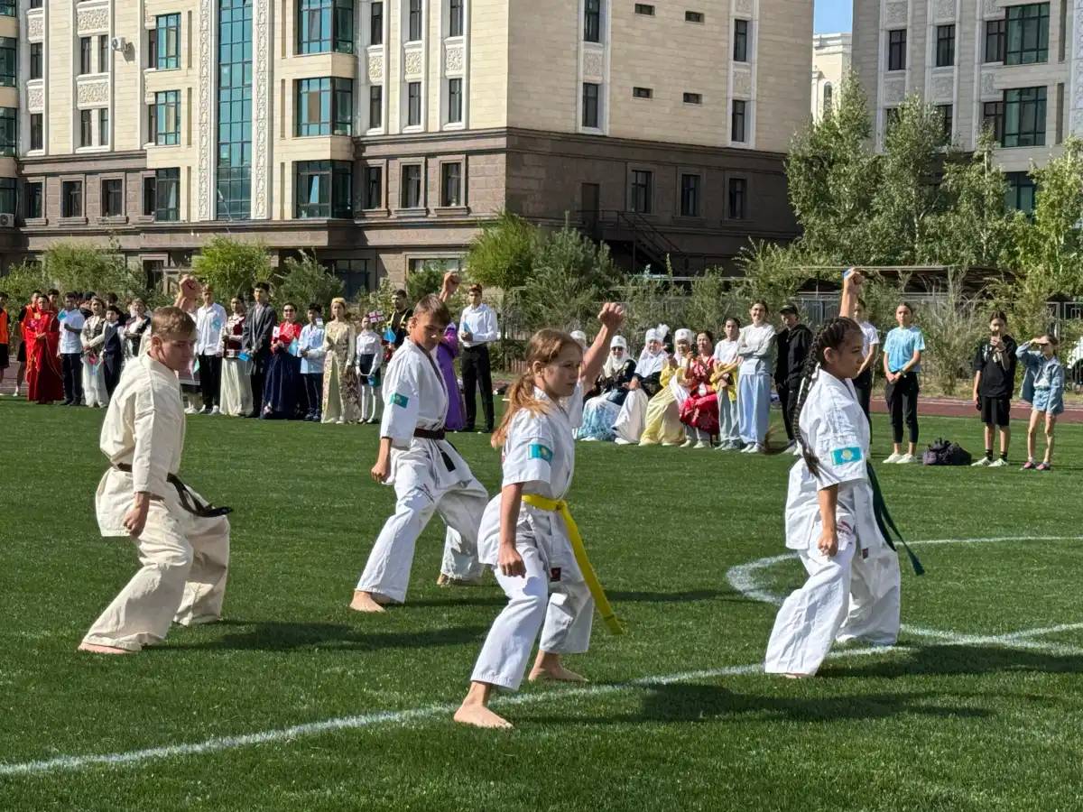 Астанада кезекті жаңа спорт алаңы ашылды