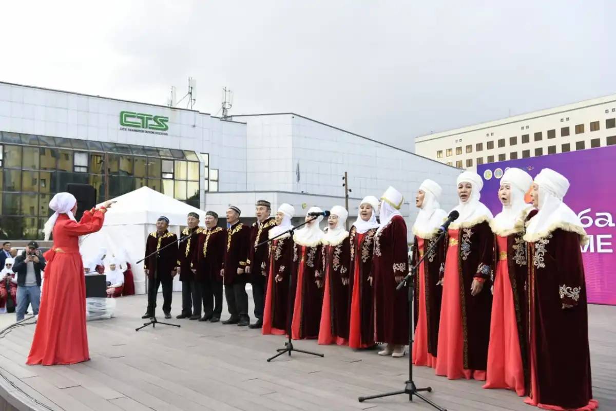 Елордалық өнерлі зейнеткерлер  концерт қойды