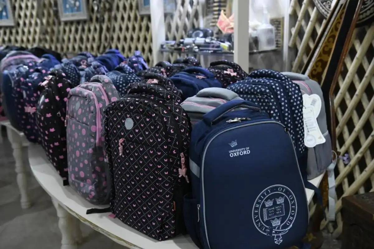 «Мектепке жол»: елордадағы Достық үйінде қалалық ҚХА дәстүрлі қайырымдылық акциясын өткізді