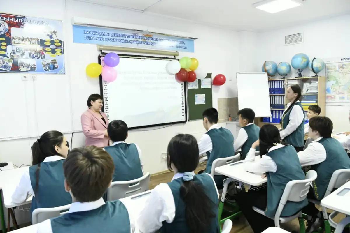 Өскелең ұрпақты әлеуметтік кеселдерден сақтау маңызды – Тоқаев