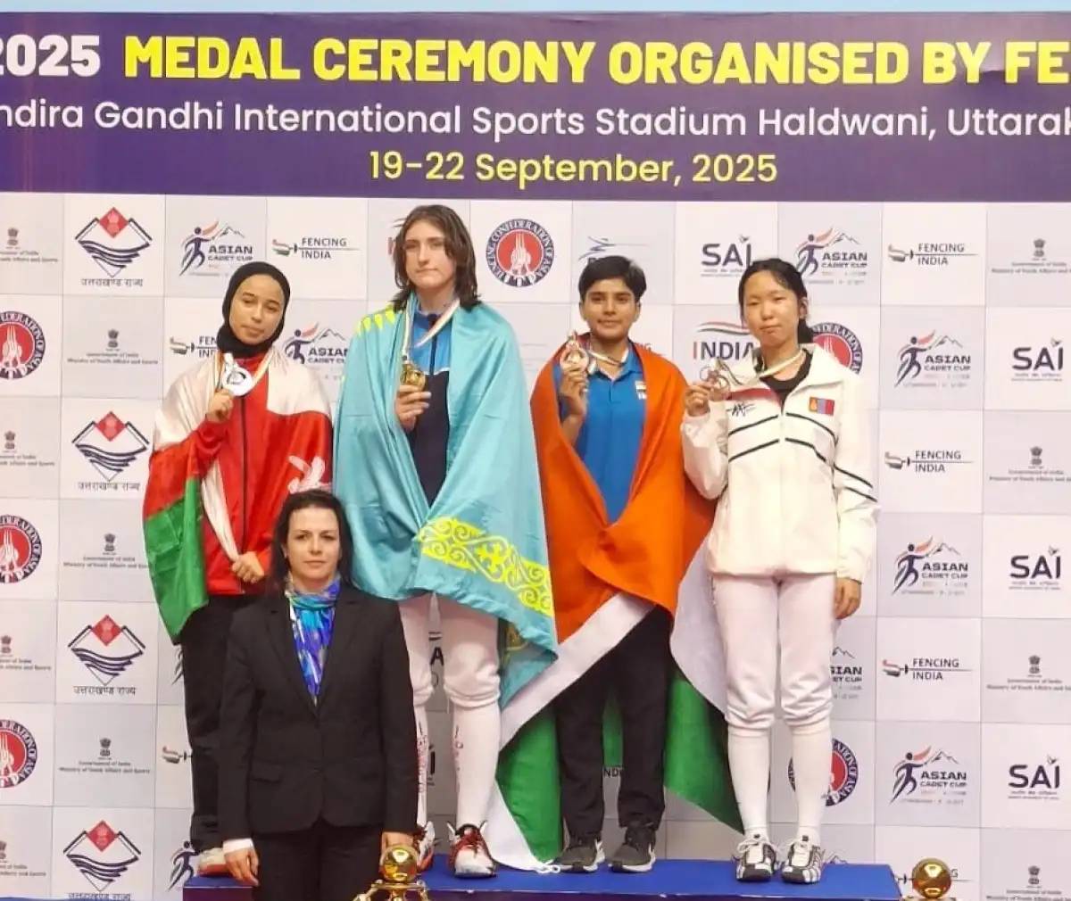 Қазақстан семсерлесуден Азия кубогында екі алтын медаль жеңіп алды