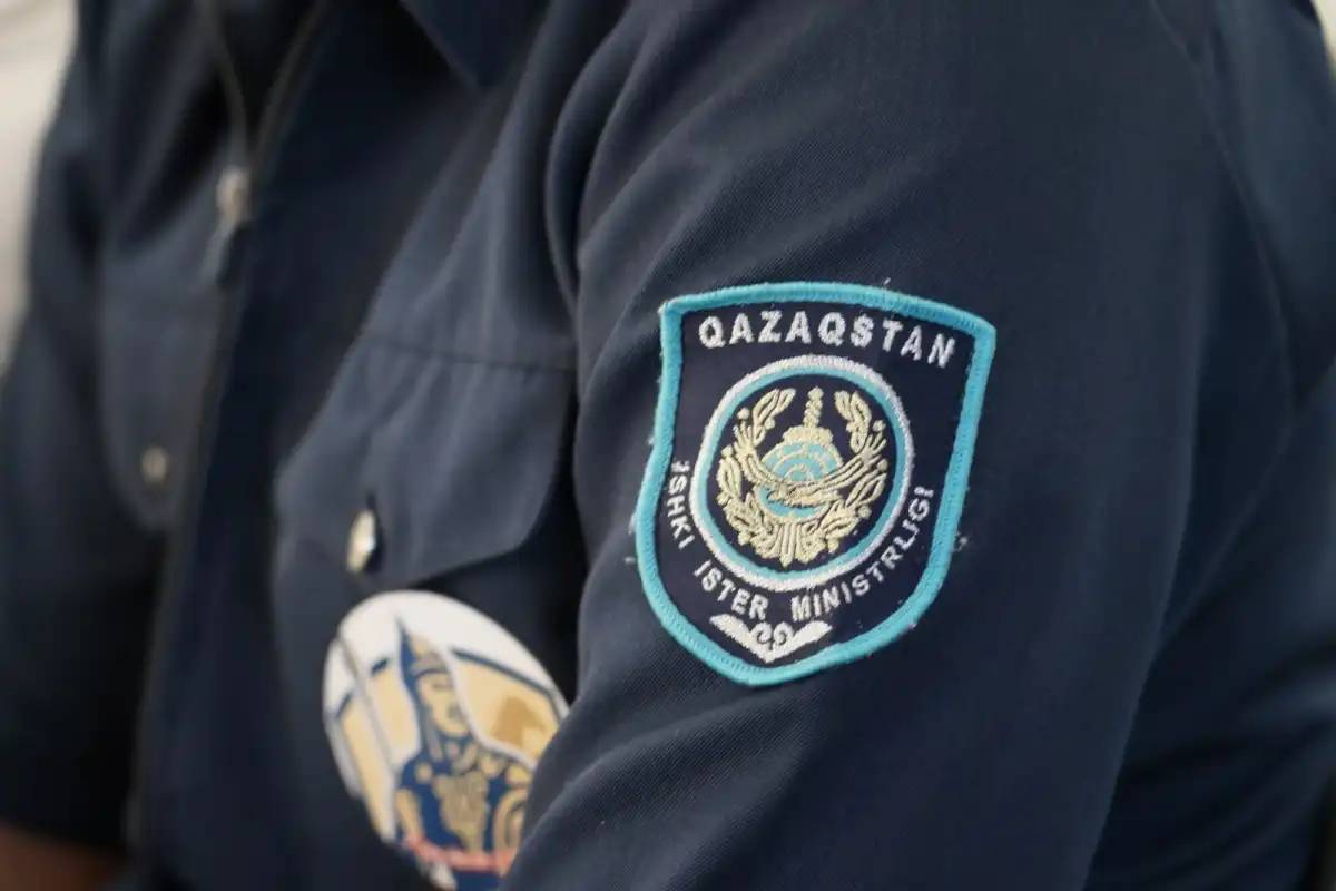 Астаналық полицейлер ер адамның өмірін құтқарып қалды