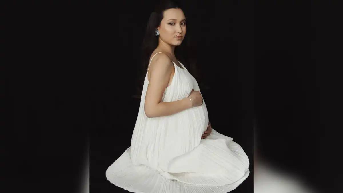 Танымал шахматшы Жансая Әбдімәлік сәби сүйді