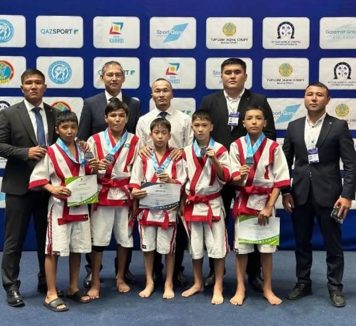 Астаналық жас балуандар ел чемпионатында үздік нәтиже көрсетті