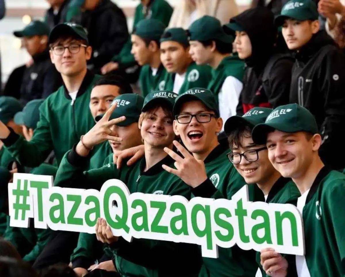 «Joltap», «Жасыл ел», «Жас сарбаз»: Астанада жастар саясаты қалай дамып жатыр