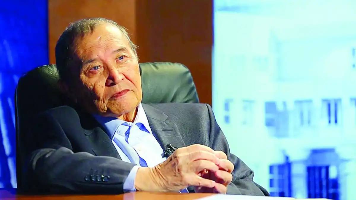 «Әдебиеттің әкіміне» айналған Әкім Тарази