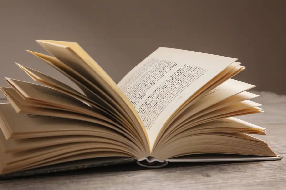 Педагогтер оқулықтарды сараптауға шақырылады – министрлік