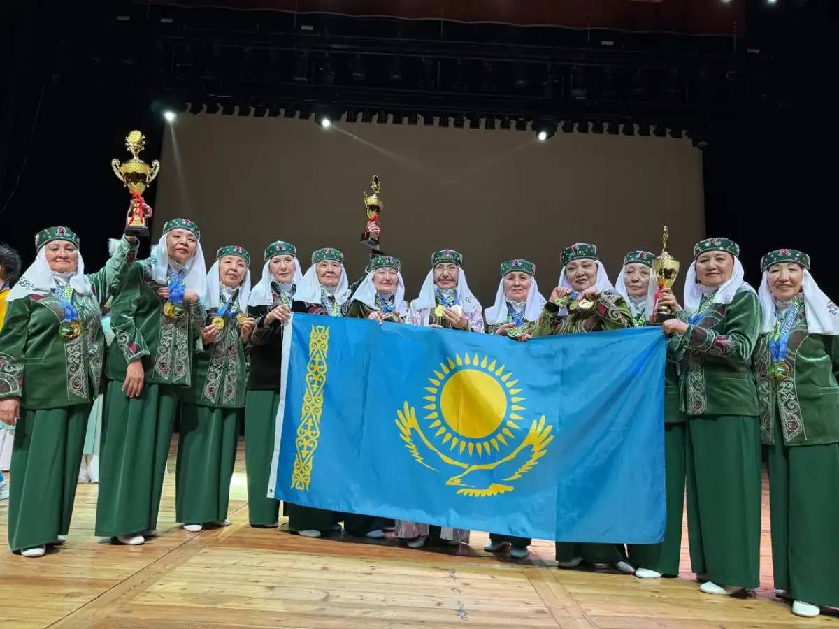 Астаналық биші әжелер тобы Өзбекстанда топ жарды