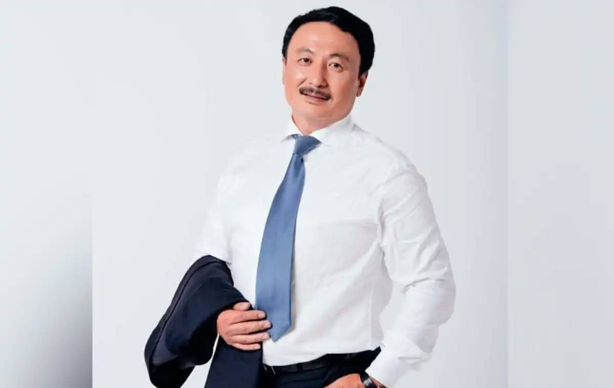 «Қаталдық пен мейірім – тәрбиенің қос қанаты»: ақын Аманжол Әлтай қағидаларын айтты