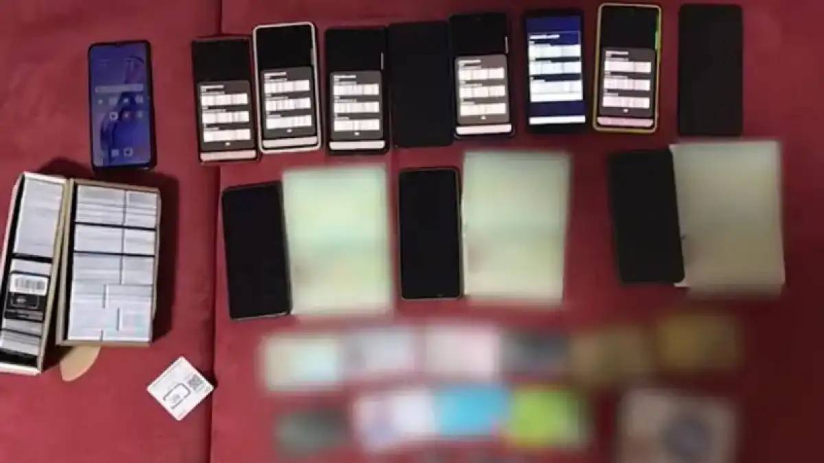 Алматыда алаяқтарды SIM-карталармен қамтамасыз еткен топ ұсталды