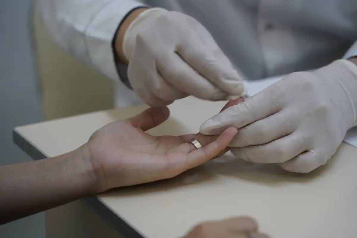 Астанада АИТВ-инфекциясы мен ЖЖБИ-ге қайда тексеріледі