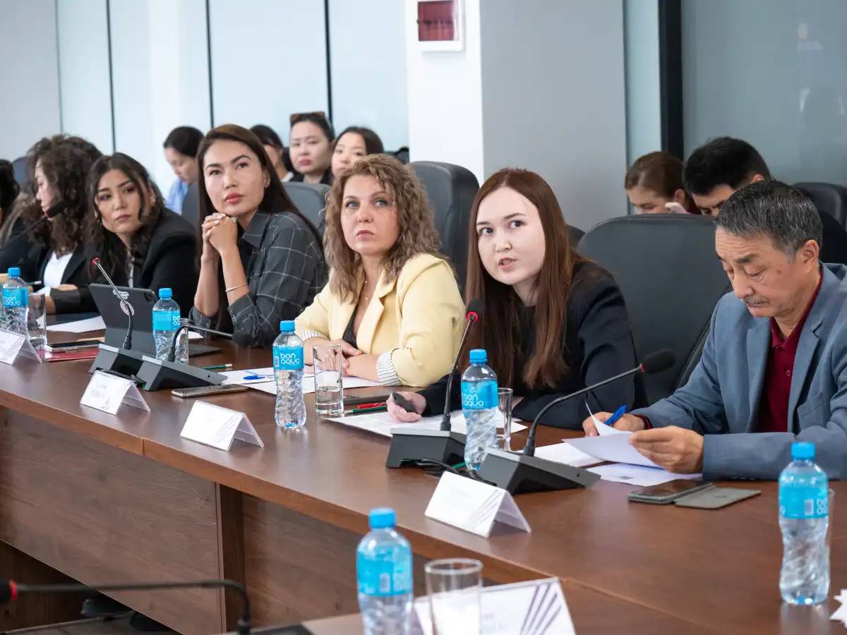 Астанада сарапшылар отбасы институтын дамытуды талқылады