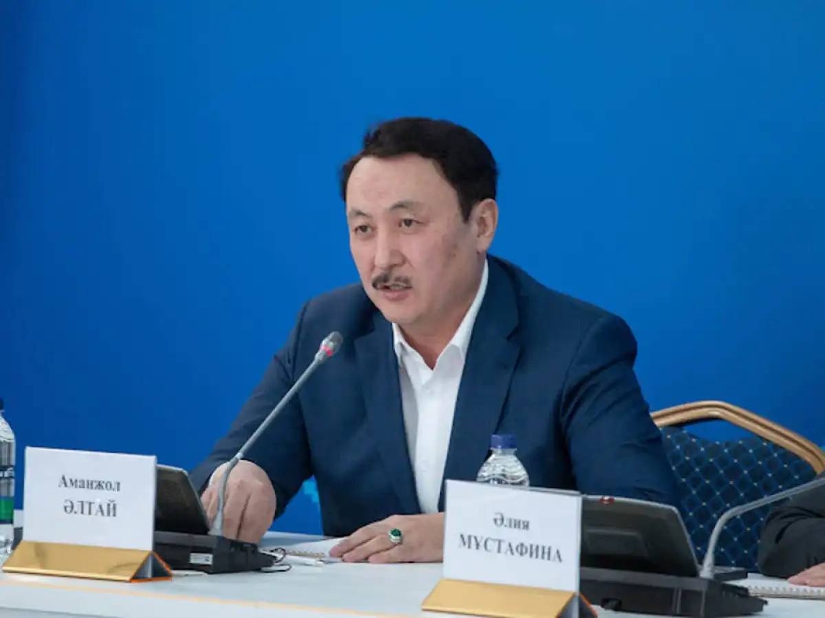 Аманжол Әлтай: Жолдауда Қазақстанды толық цифрлық елге айналдыру міндеті қойылды