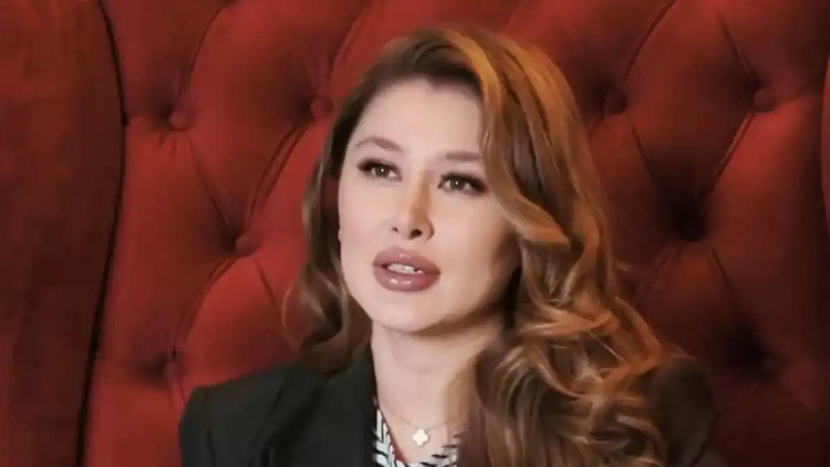 «Менің бір айлығымды басына орап алыпты»: Әсел Асқардың  киімінің бағасы талқыға түсті