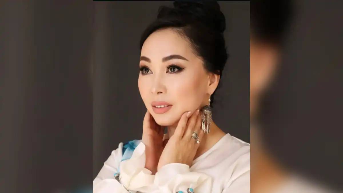 «Досым да, сырласым да – азаматым»: Қарақат Әбілдина психологқа барып көрмегенін айтты