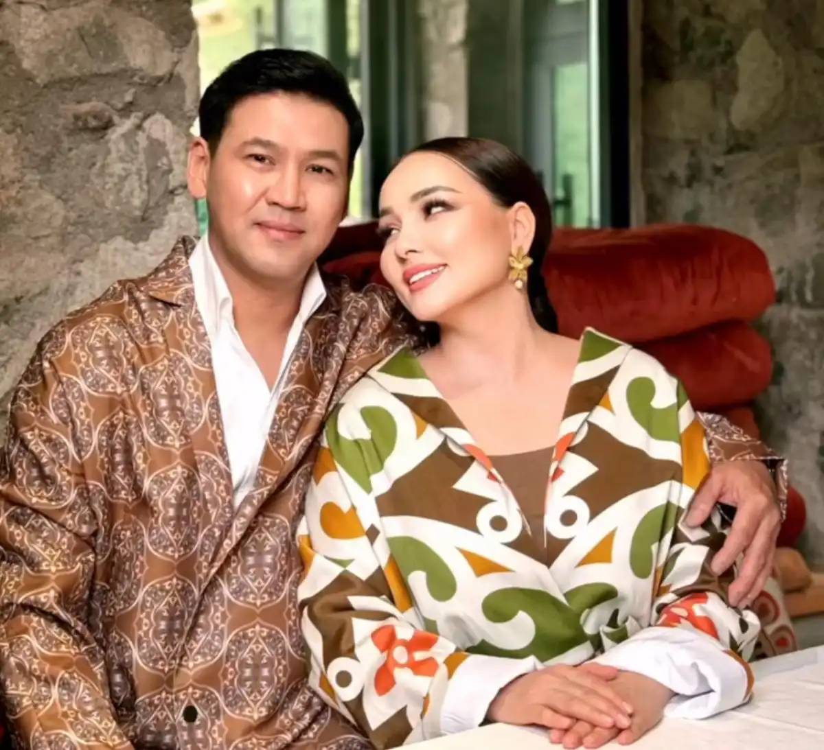 «Дұрыс өмір сүрмей жүр екенбіз»: Жазира Байырбекова отбасылық өмірі туралы айтты