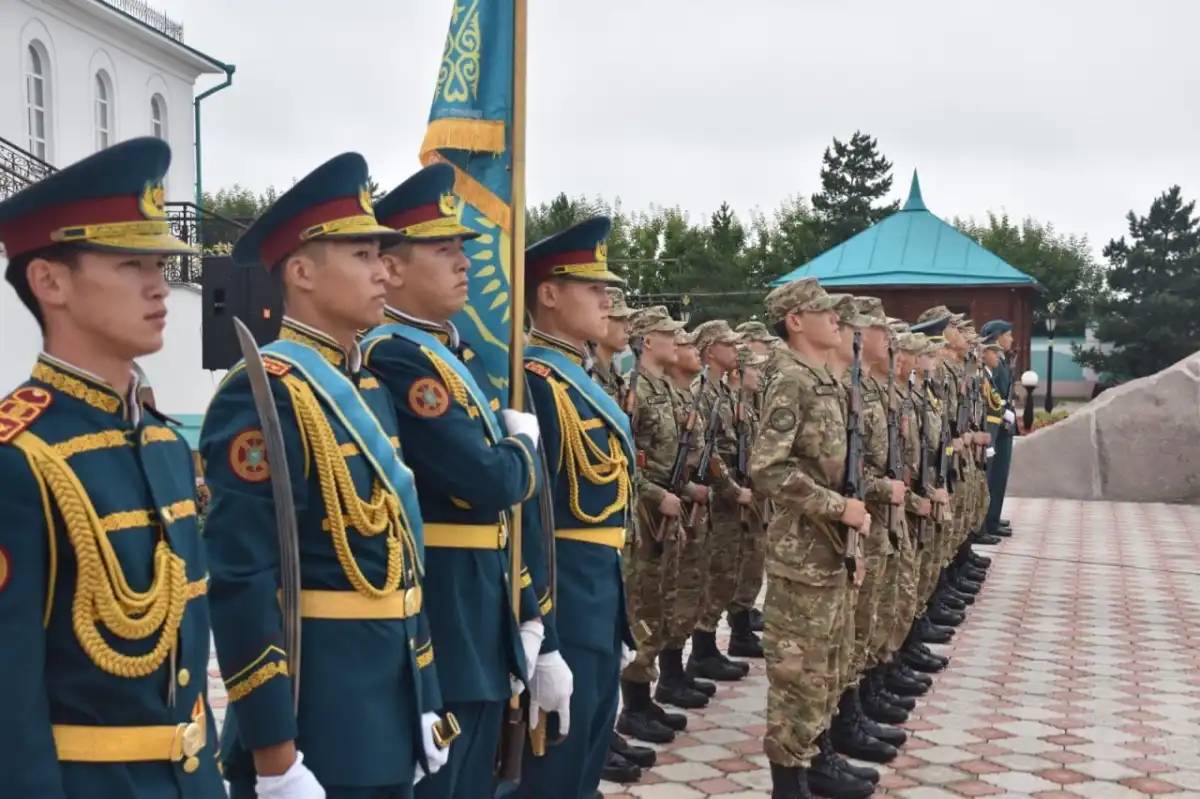 Ұлттық ұлан академиясында 30-дан астам курсант әскери ант берді