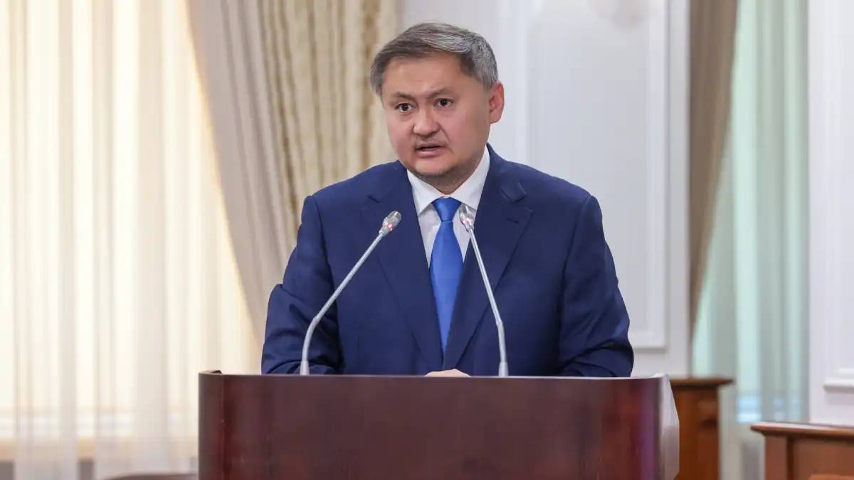 Биыл гранттардың 60%-ы инженерлік, техникалық мамандықтарға бөлінді – министр