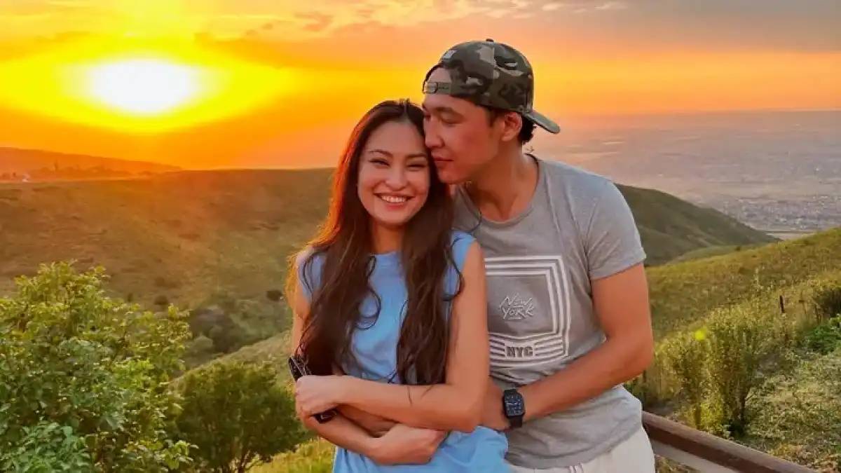 «Абыройымды қорғауға мәжбүрмін»: актер Шәріп Серік бұрынғы сүйіктісіне қол көтерген