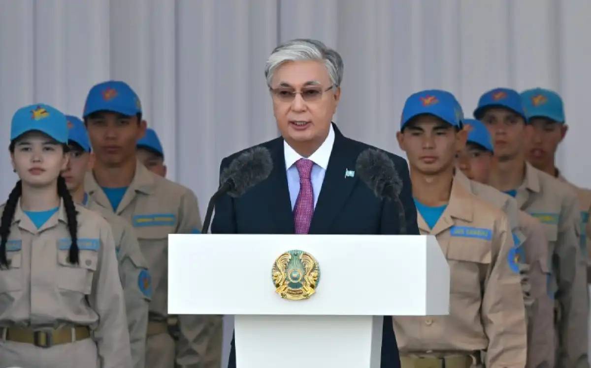 Жастар бейбіт заманның қадірін түсінуге тиіс – Тоқаев