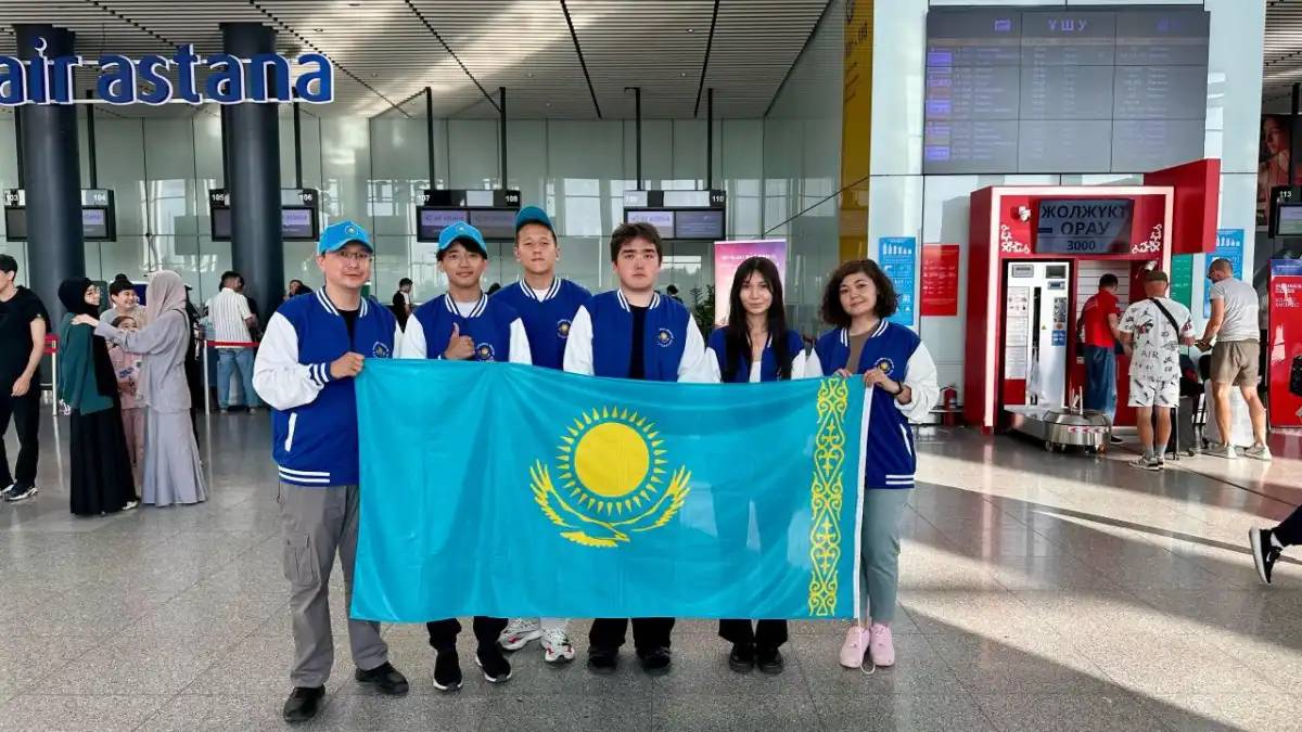 Қазақстан құрамасы биологиядан халықаралық олимпиадаға аттанды