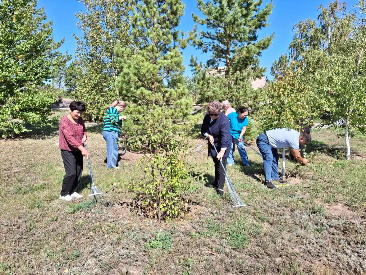 «АЛЖИР» мемориалды музей кешенінің ұжымы  тазалық жұмыстарын жүргізді