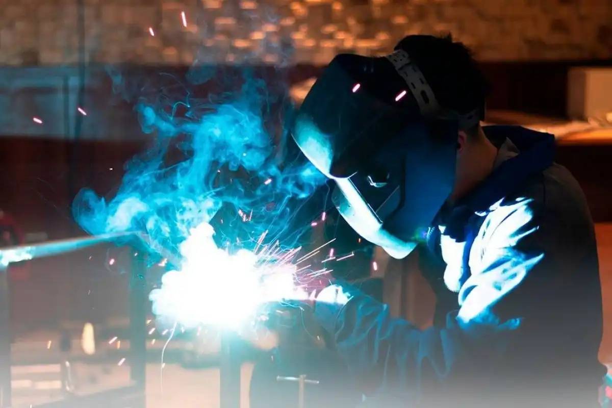 Биыл 170 мыңнан астам студент колледж бітіреді