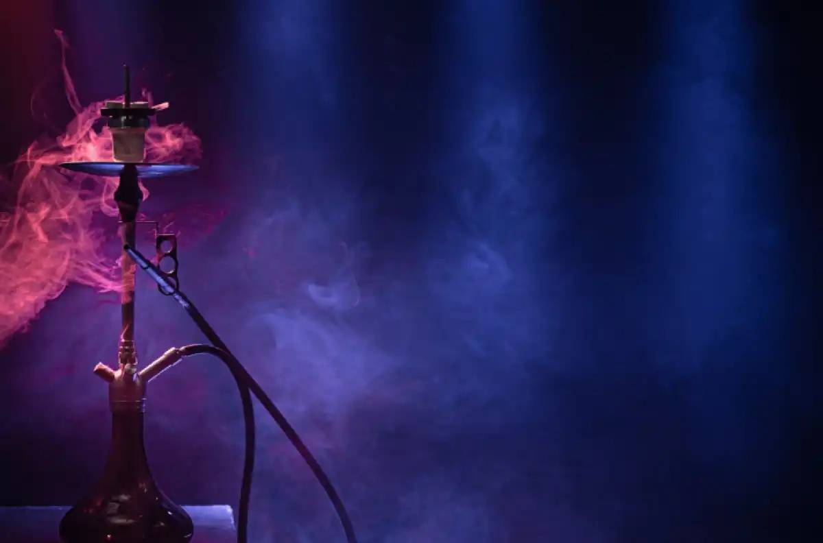 Астанада қоғамдық орындарда кальян шеккендер жауапқа тартылды