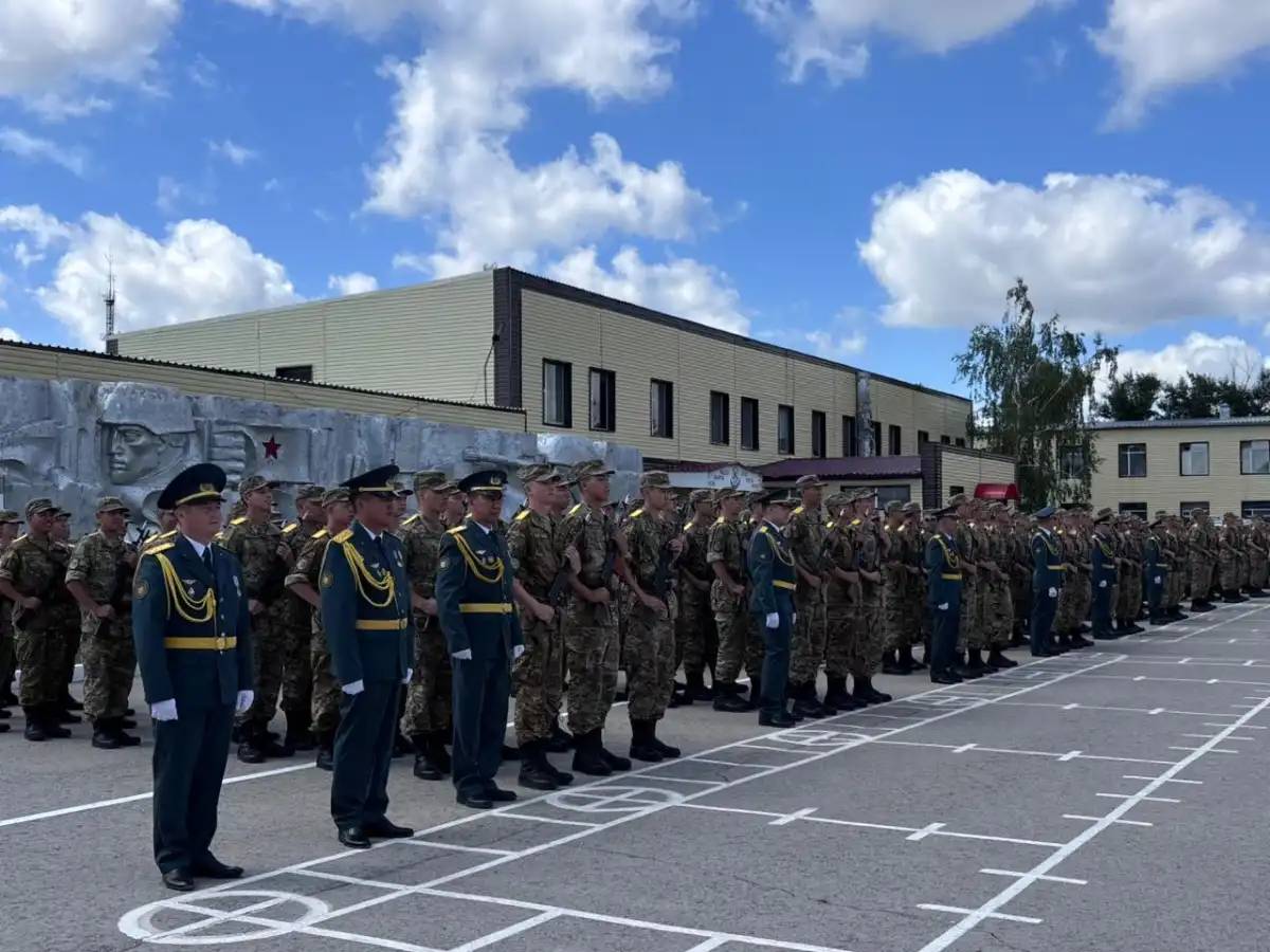 Ұлттық ұланның 450 сарбазы салтанатты түрде әскери ант қабылдады