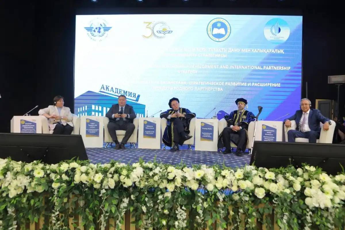 Азаматтық авиация саласындағы түйіткілді мәселелер талқыланды