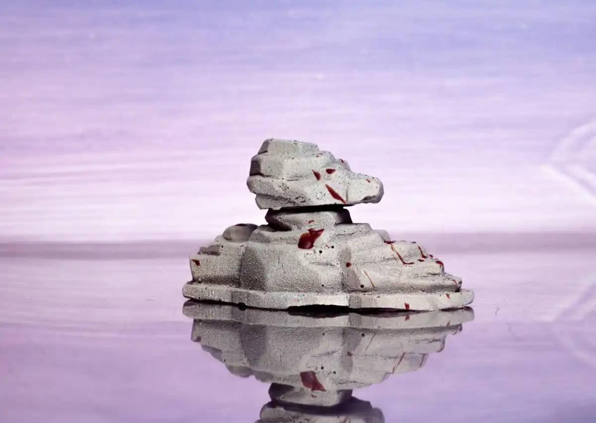 Танымал шоколатье «Жұмбақтас» десертін жасады