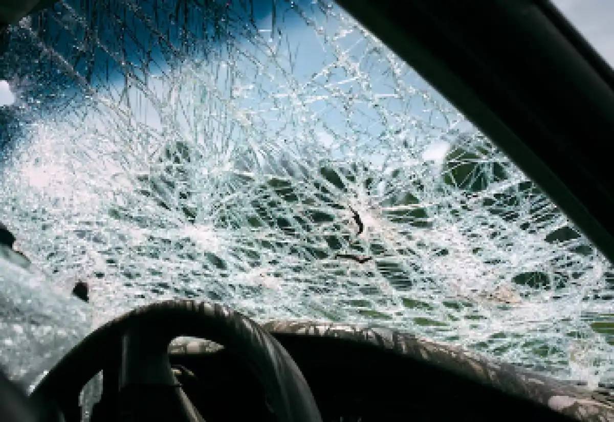 Қостанайда жол апатын жасап, оқиға орнынан қашпақ болған мас жүргізуші ұсталды