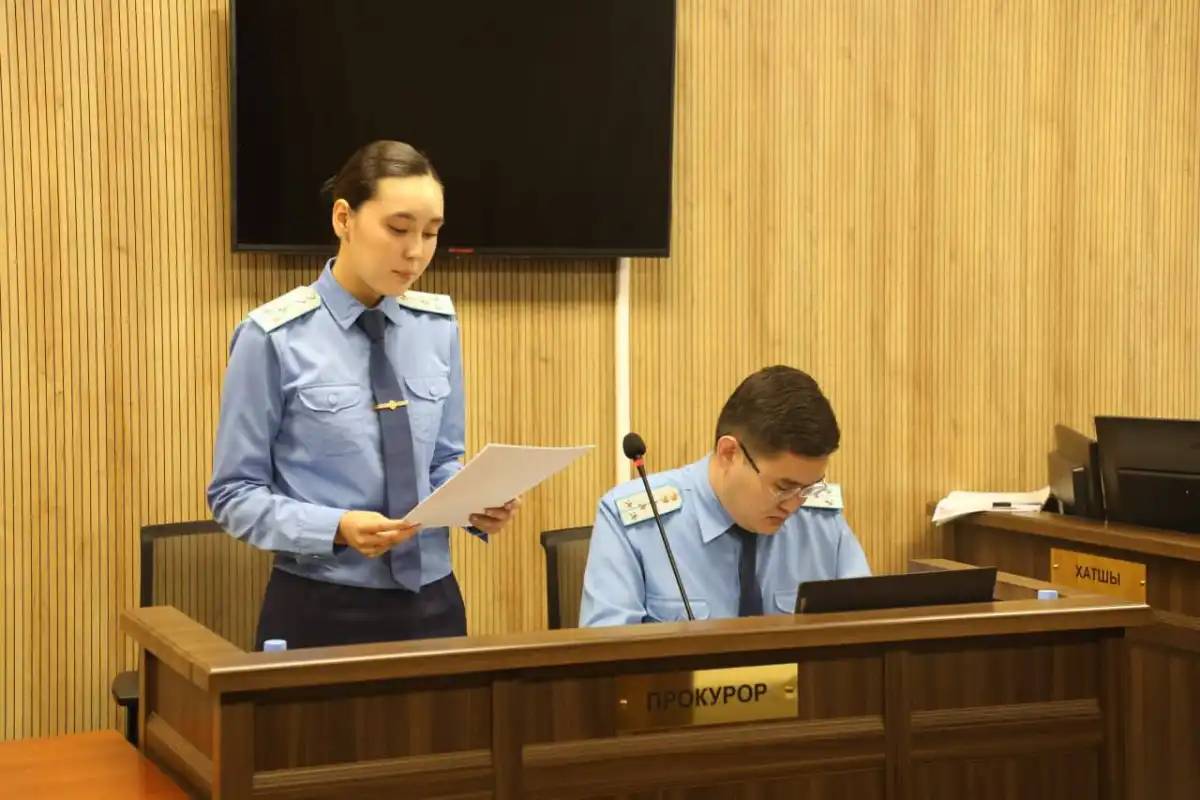 Прокурор Перизат Қайратты 10 жыл бас бостандығынан айыруды сұрады