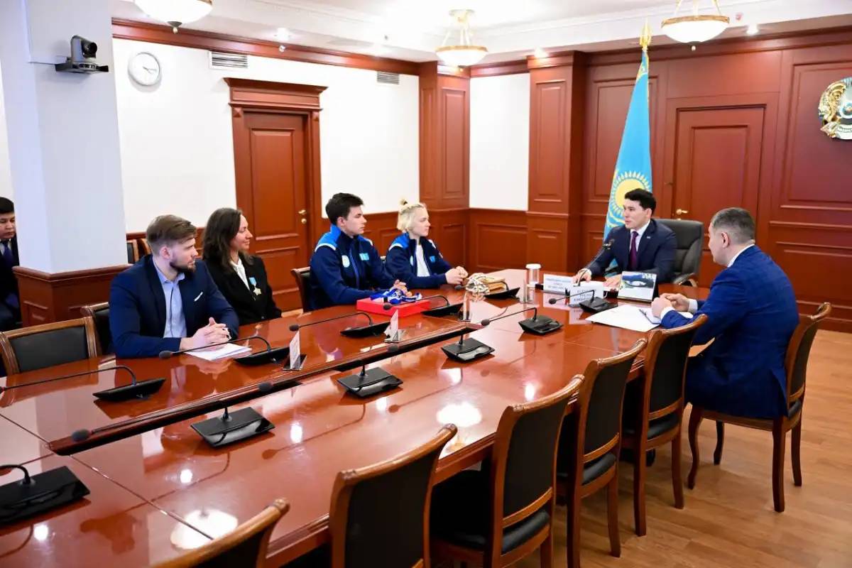 Ербол Мырзабосынов Милан Олимпиадасының жолдамасына үміткер спортшылармен кездесті