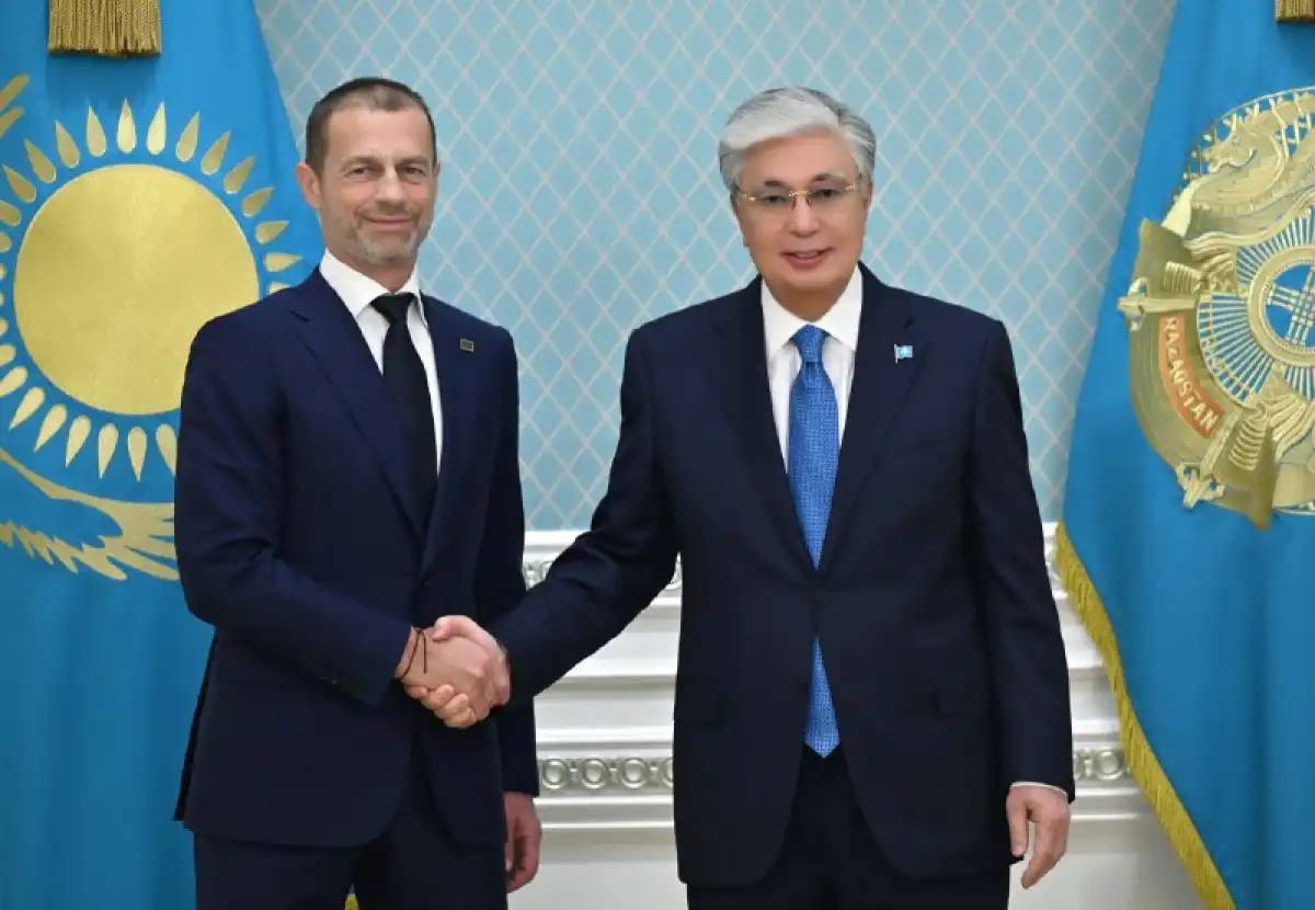 Тоқаев UEFA президенті Александер Чеферинді қабылдады