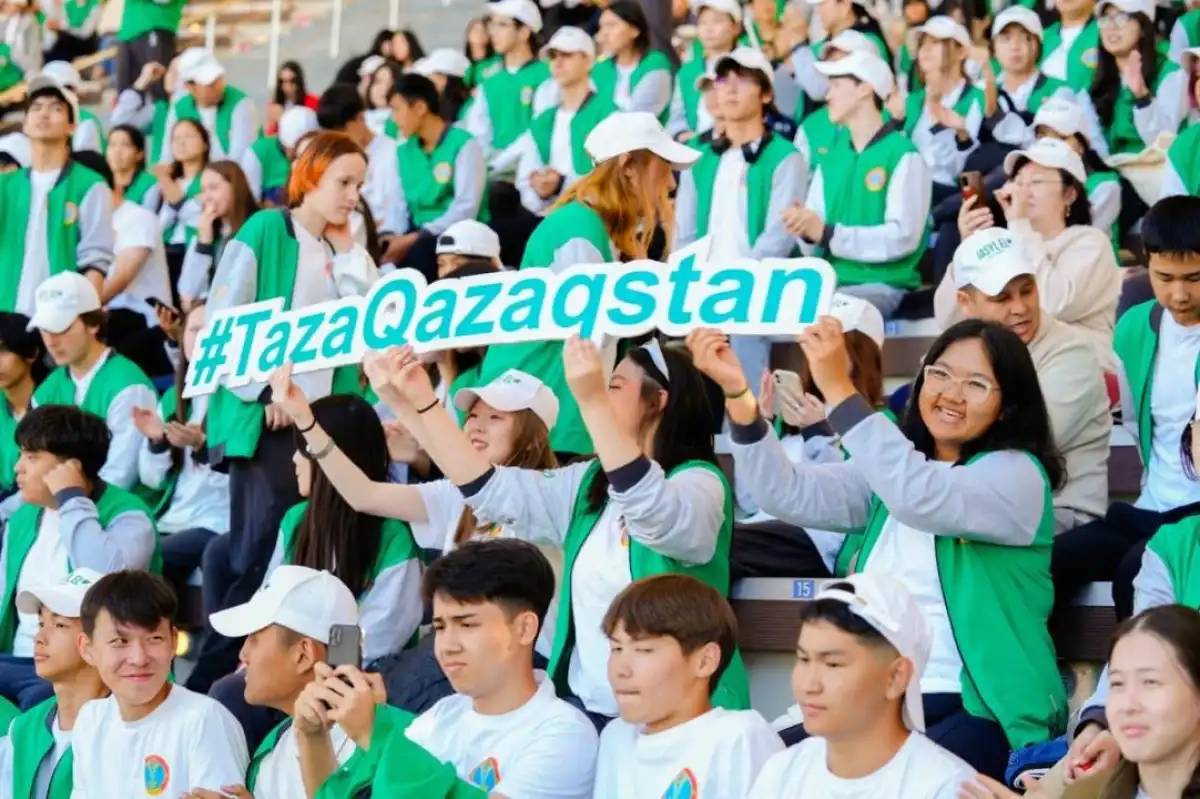 Jasyl el: Астанада 5 мыңнан астам оқушы мен студент жазда еңбек етеді