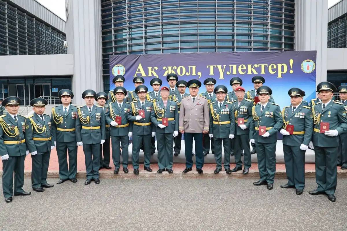 Ұлттық ұланның 19 офицері магистр атанды