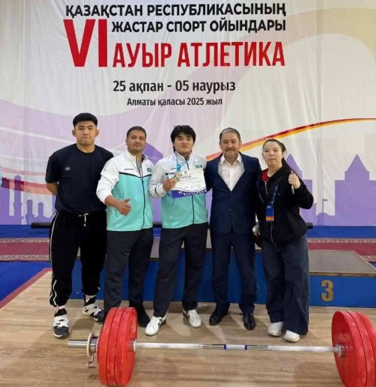 Жастар ойындарында елордалық Едіге Емберді күміс жүлдегер атанды