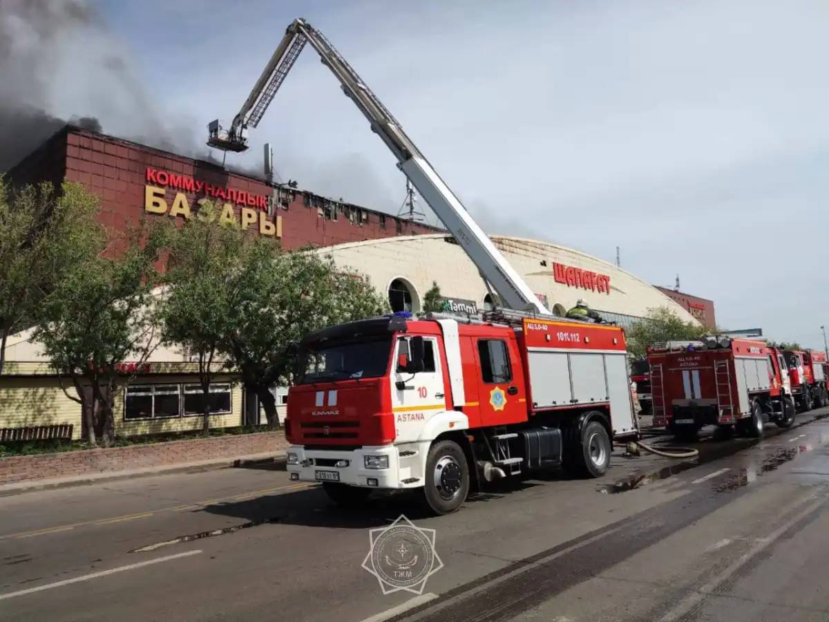 Елордадағы «Шапағат» базары аумағында өрт шықты