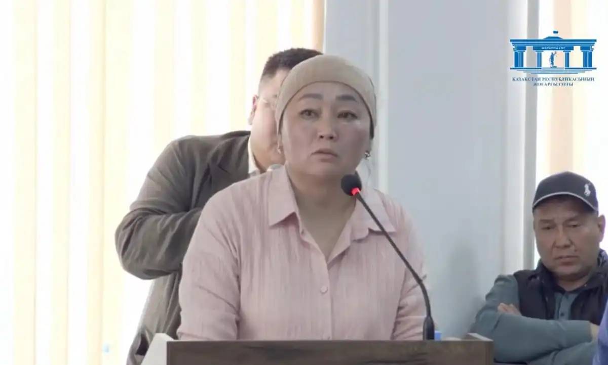 «Делайте»: Сотта Шерзаттың анасы баласына қалай шабуыл жасалғаны туралы айтты