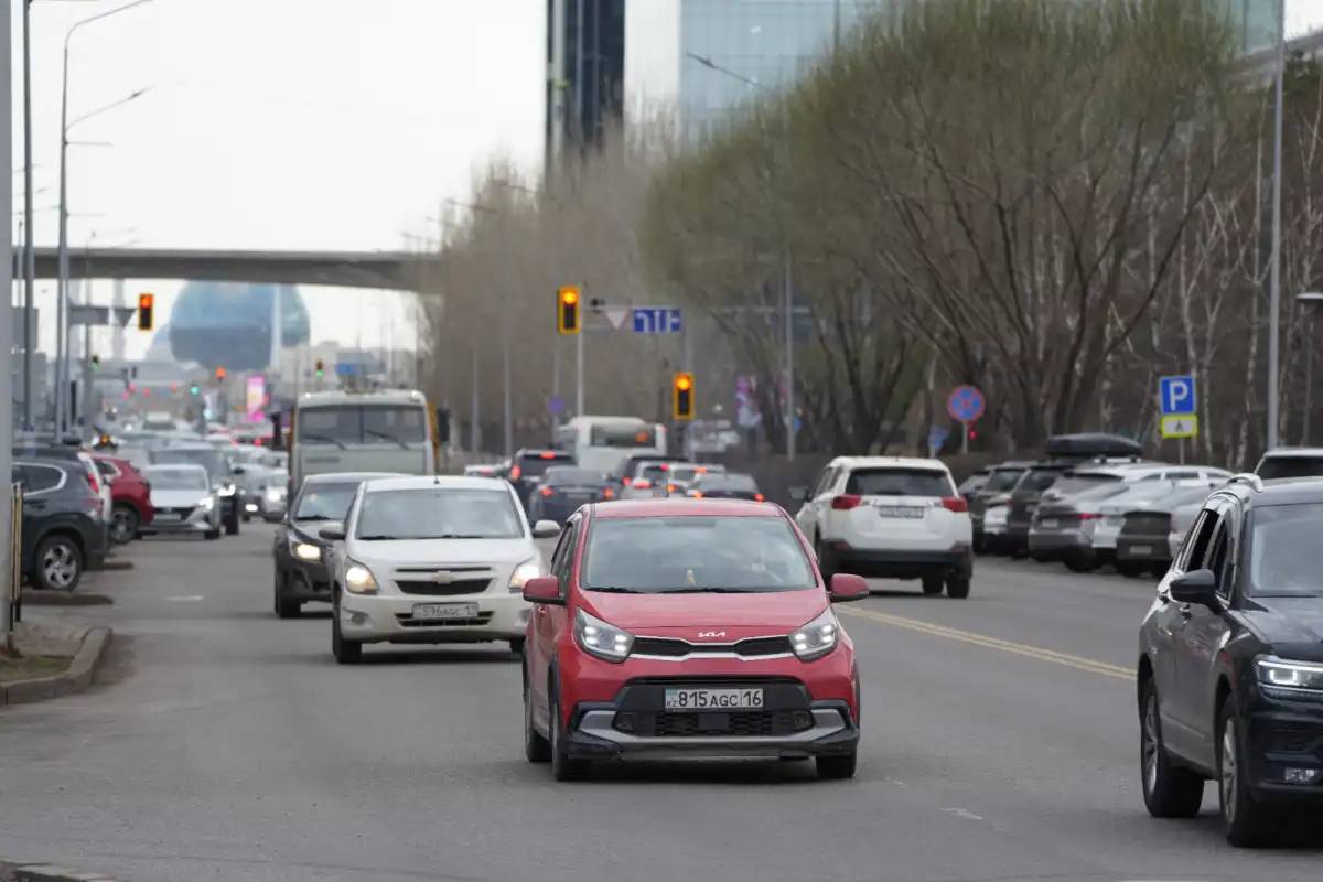 ТОП-10: Астана мен Алматы көшелерінде жиі кездесетін көліктер белгілі болды