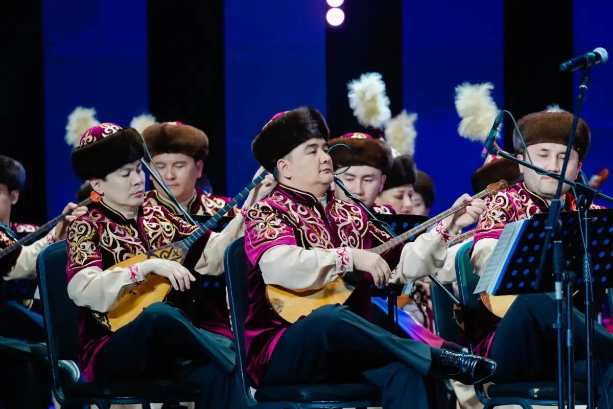 Астанада Нұрғиса Тілендиевтің 100 жылдығына арналған фестивальдің жабылу концерті өтті