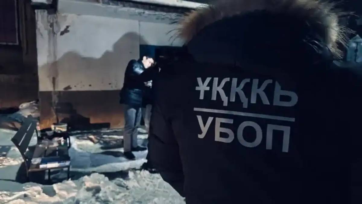 «Құрамында 17 жастағы қыз болған»: Талғарда бопсалаумен айналысқан қылмыстық топ ұсталды