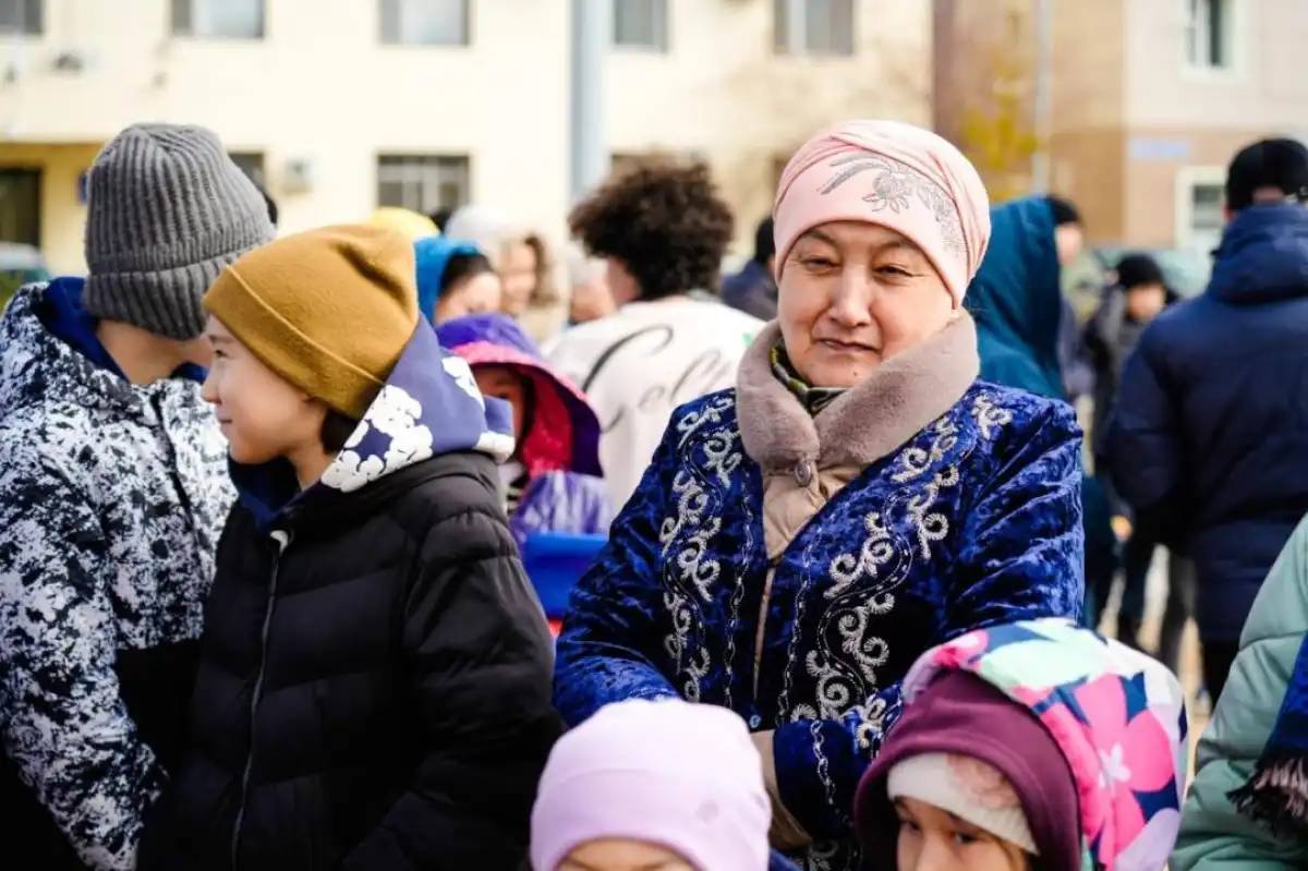 Астаналықтар Наурыз мейрамын гүлзарда ұйымшылдықпен атап өтті