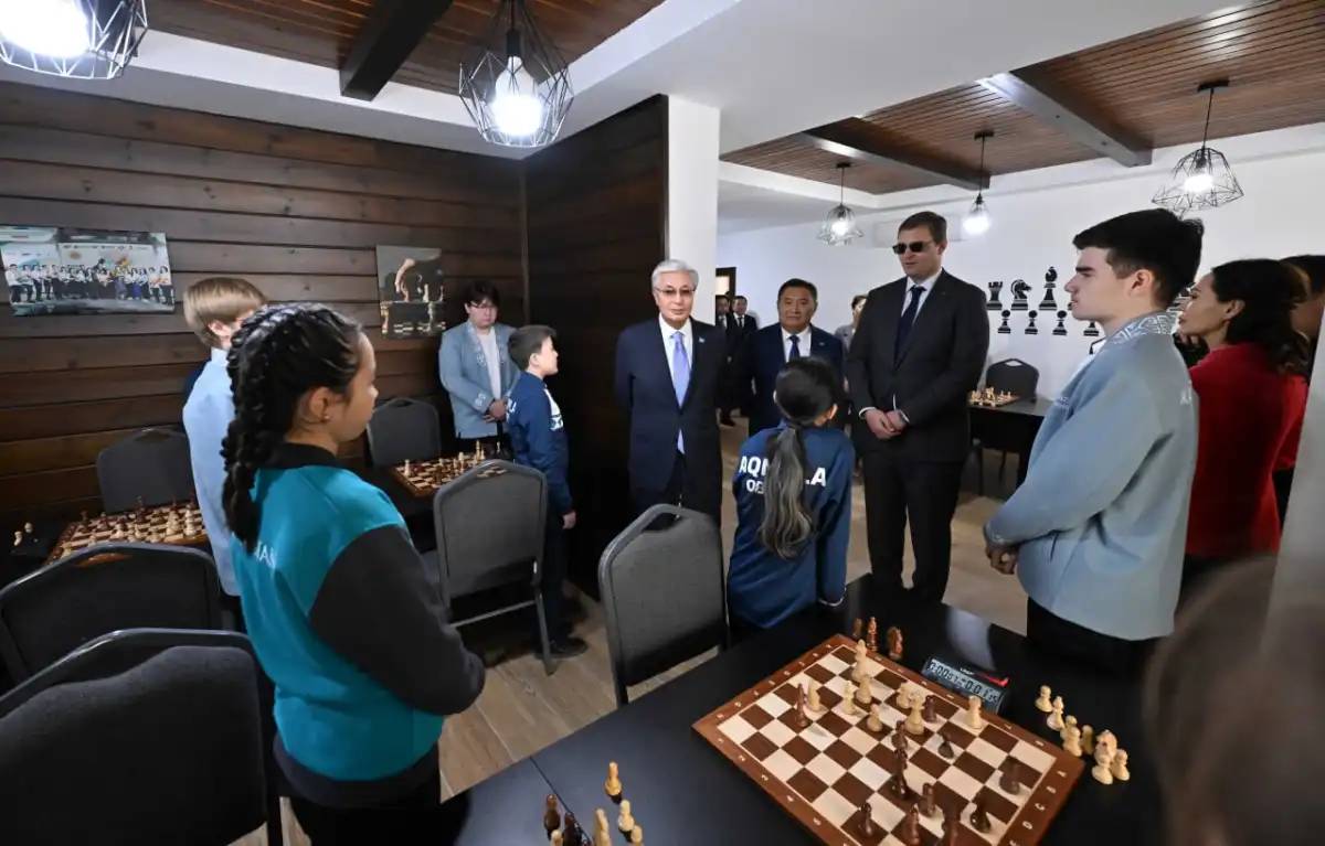 Мемлекет басшысы Шахмат үйіне барды